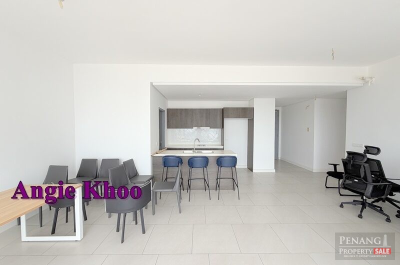 Triuni Residence in Batu uban 1636sf Original Store Room 2 Carparks