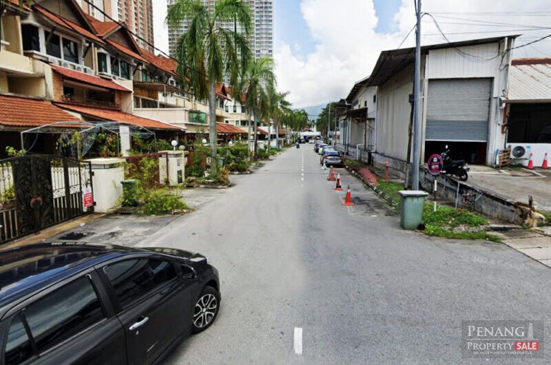 Slim Villas , Jalan Chemor 11600 Jelutong . Penang