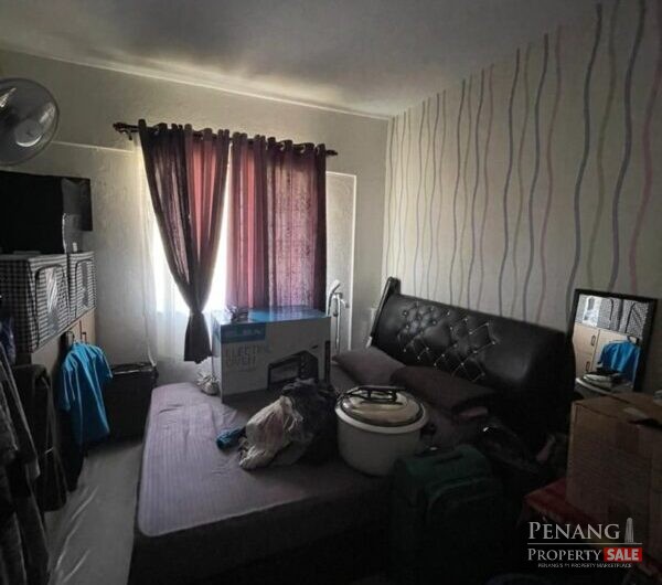 Gerbang Tuna Flat (Sebarang Jaya)