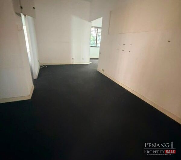 2 Storey Huge Commercial Bungalow @ Jalan Kelawai
