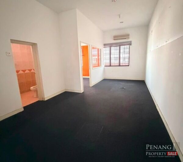 2 Storey Huge Commercial Bungalow @ Jalan Kelawai