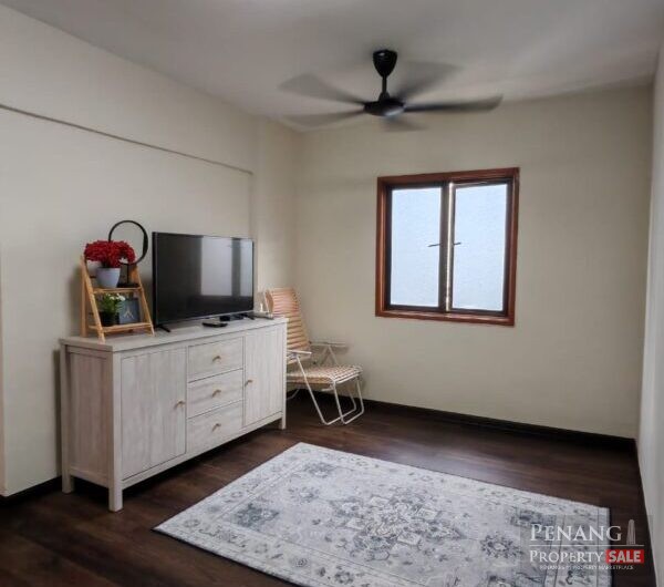 Jelutong Park 1Carpark Reno Furnish Middle Floor Perak Lane Batu Lanchang 670sf