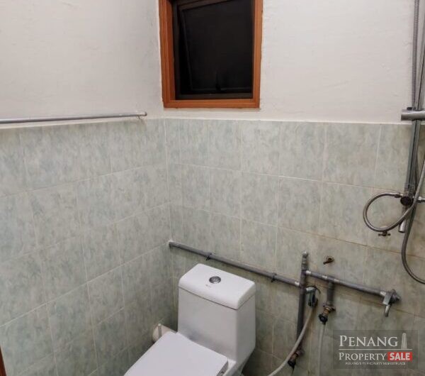 Jelutong Park 1Carpark Reno Furnish Middle Floor Perak Lane Batu Lanchang 670sf
