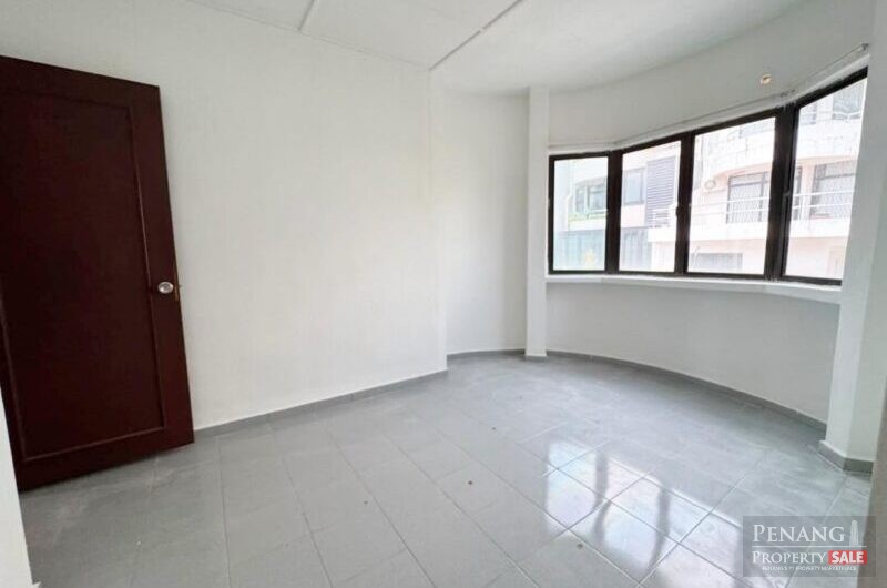[Seaview Landed] Changkat Ria @ Batu Ferringhi Freehold 3-Storey Terrace For Sale