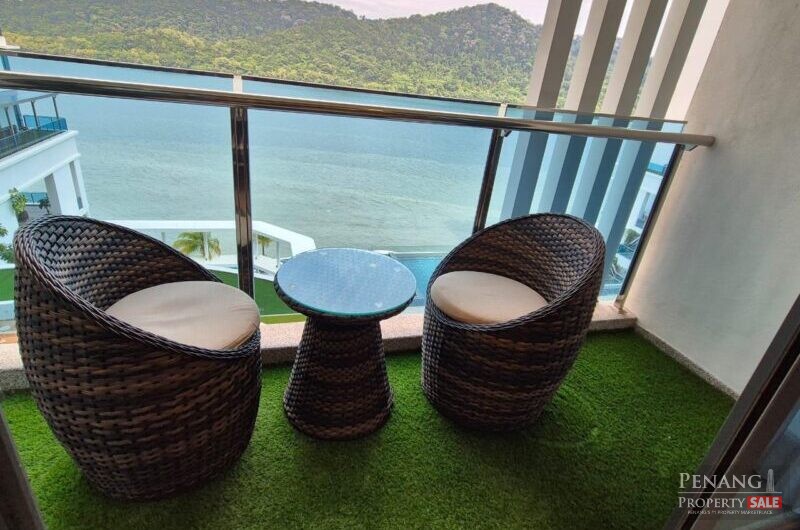 Queens Residence 1 @Bayan Lepas 1200sf seaview unit for sale