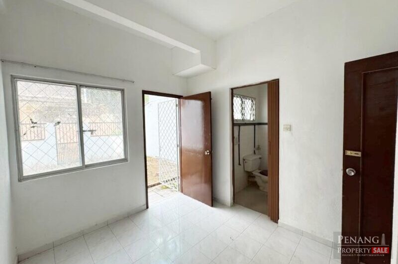 [Seaview Landed] Changkat Ria @ Batu Ferringhi Freehold 3-Storey Terrace For Sale