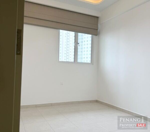 Ideal Residency @ Island Glades Gelugor  Partially Furnished 3 Bedrooms For Rent