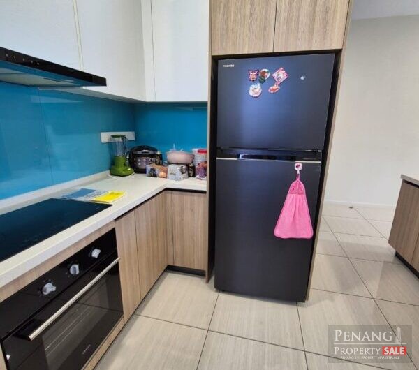 Queens Residence 1 @Bayan Lepas 1200sf seaview unit for sale