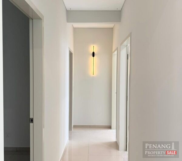 Ideal Residency @ Island Glades Gelugor  Partially Furnished 3 Bedrooms For Rent
