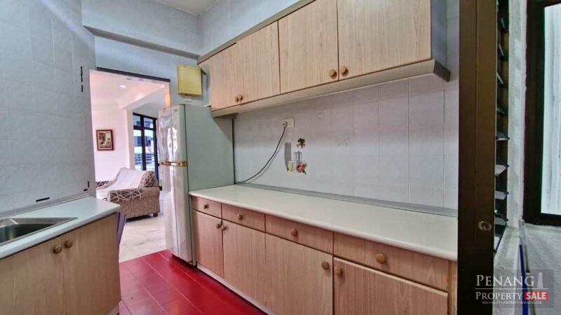 Marina Tower (Ratu Mutiara) @ Tanjung Bungah — FOR SALE