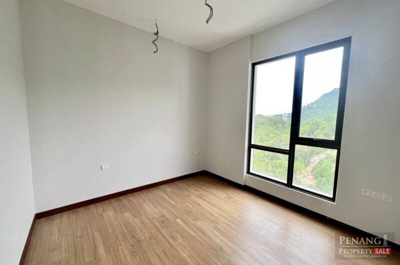 The Marin Batu Ferringhi Fully Seaview Low Density 1750SF Free Kitchen