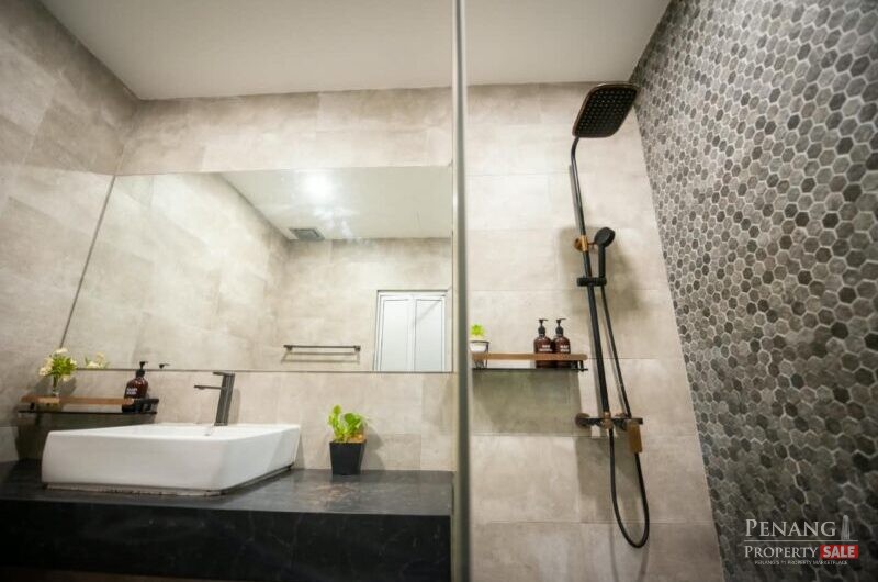 1.5 Storey Terrace @ Lebuhraya Fettes – Fully Renovated – Land:1600sf – Tanjung Tokong