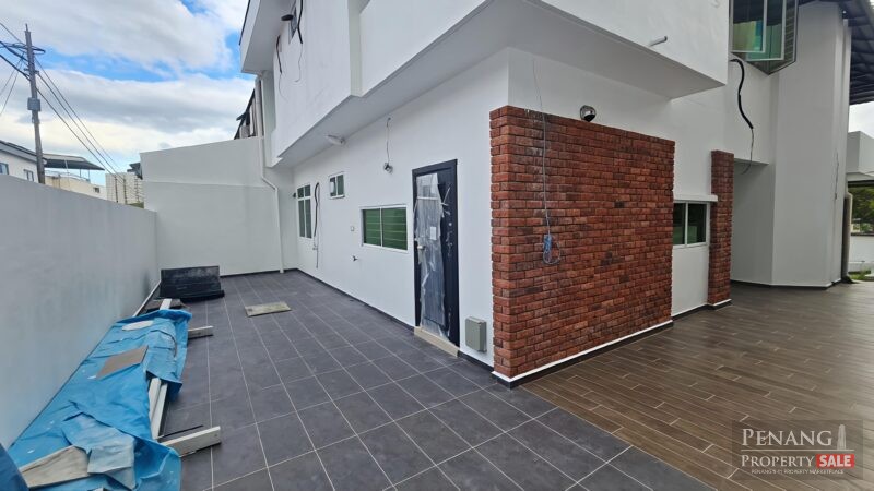 2.5 Storey Semi-D At Medan Tembaga – Land:3400sf – Fully Renovated – Greenlane