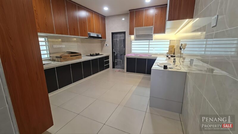 2.5 Storey Semi-D At Medan Tembaga – Land:3400sf – Fully Renovated – Greenlane