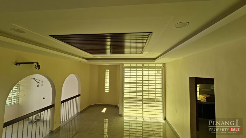2.5 Storey Semi-D At Medan Tembaga – Land:3400sf – Fully Renovated – Greenlane