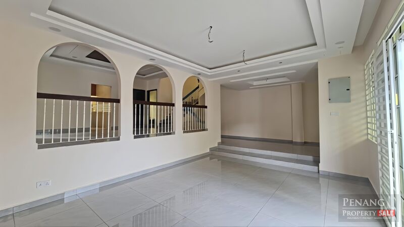 2.5 Storey Semi-D At Medan Tembaga – Land:3400sf – Fully Renovated – Greenlane