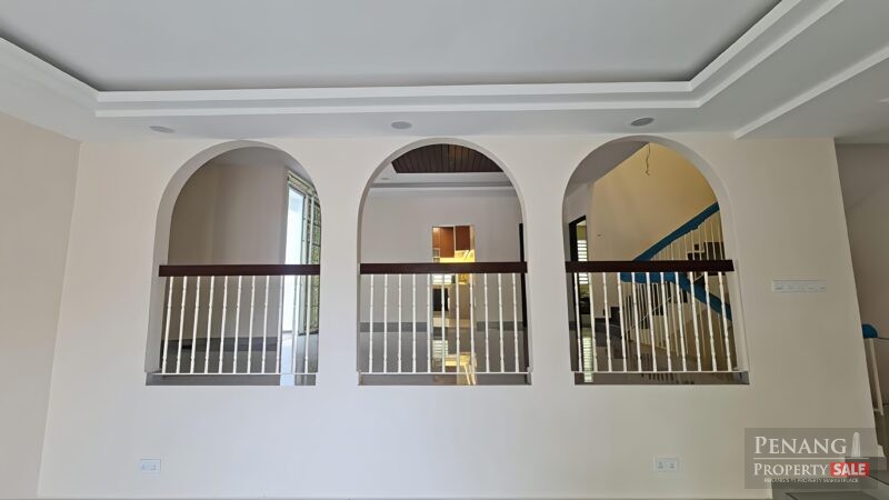 2.5 Storey Semi-D At Medan Tembaga – Land:3400sf – Fully Renovated – Greenlane