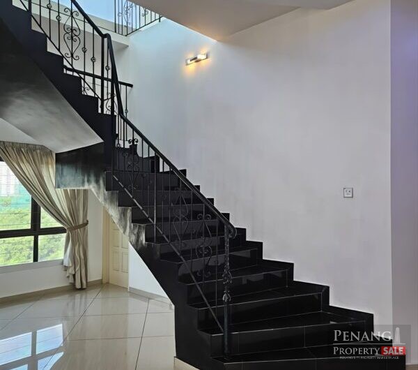 Victoria Heights – Penthouse Duplex Unit – 3125sf – 4 Car Parks – Fully Renovated – Bukit Jambul