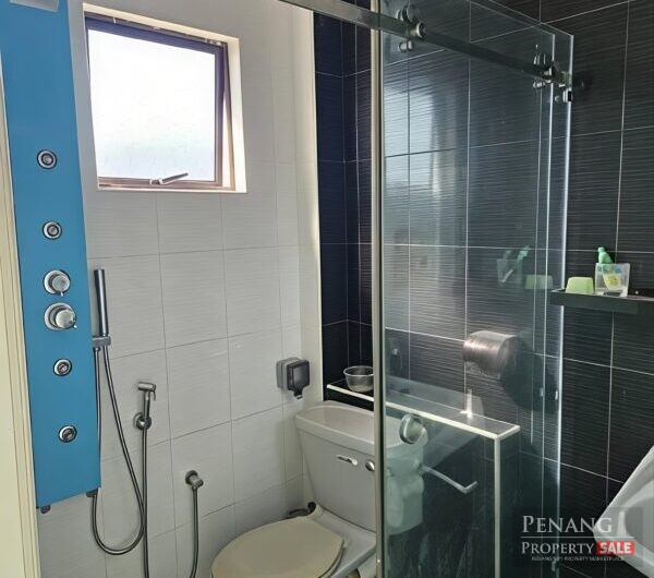 Victoria Heights – Penthouse Duplex Unit – 3125sf – 4 Car Parks – Fully Renovated – Bukit Jambul