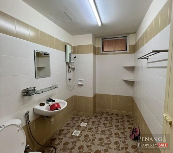 D Piazza Condo, Bayan Baru