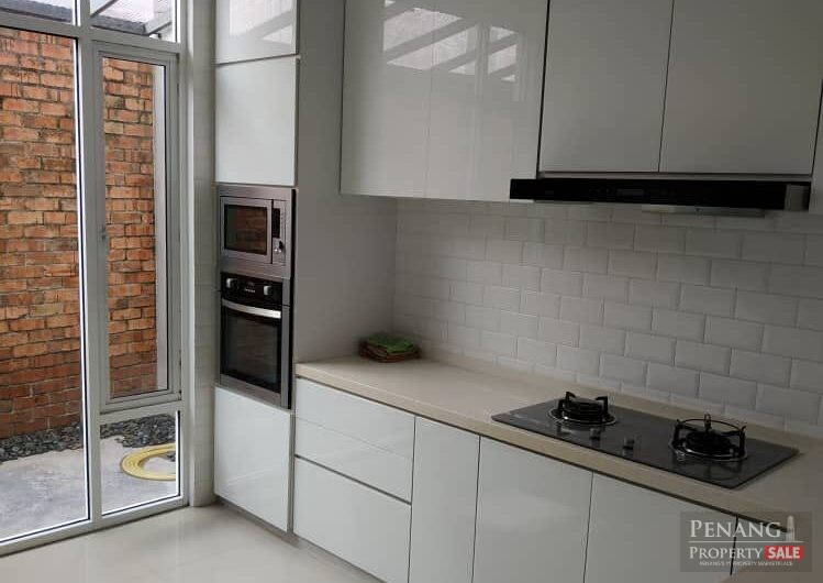 For Rent 3 Storey Terrace House At Jalan Pantai Batu Shamrock Beach,Tanjung Bunga Pg.