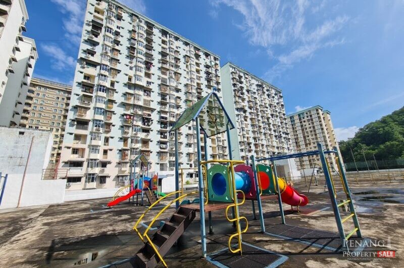 Sri Impian Apartment Near Farlim Market, All Seasons, Sunshine Central