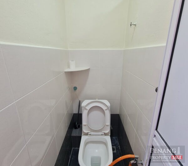 Taman Selatan Apartment Near Lam Wah Ee Hospital, Jelutong Expressway