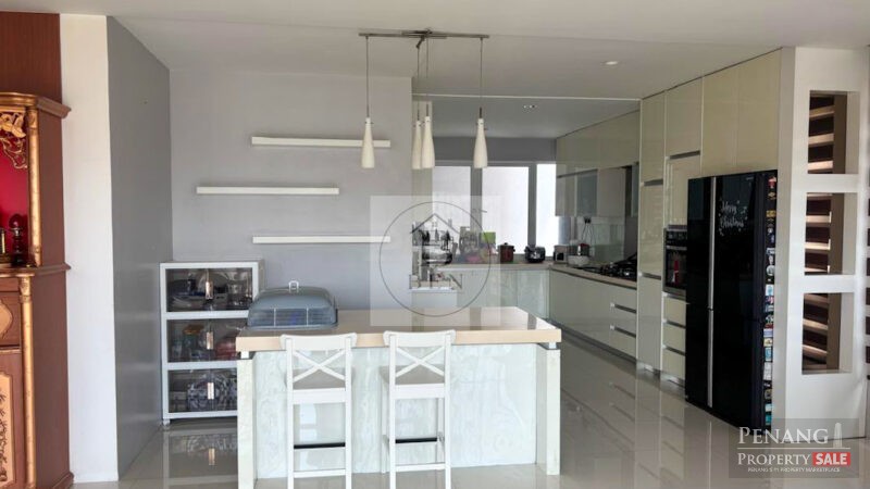 FOR SALE: Huge 2,600 sqft Central Park Condominium, Jelutong