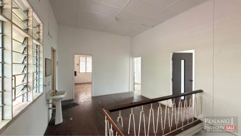 2 sty Semi-D | Jalan Padang Victoria , Near CRC Georgetown | 9600sf