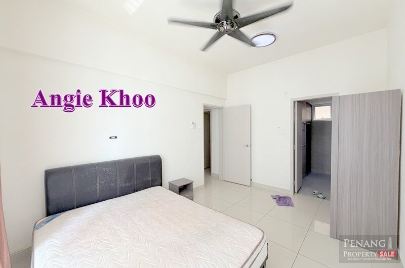 1120sqft 2 Car Parks Gardens Ville in Sungai Ara Renovated