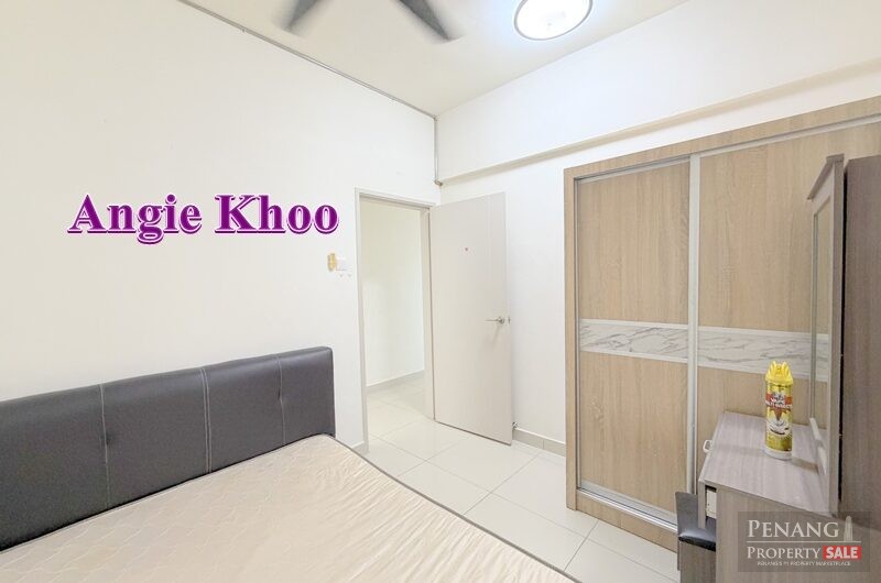 1120sqft 2 Car Parks Gardens Ville in Sungai Ara Renovated