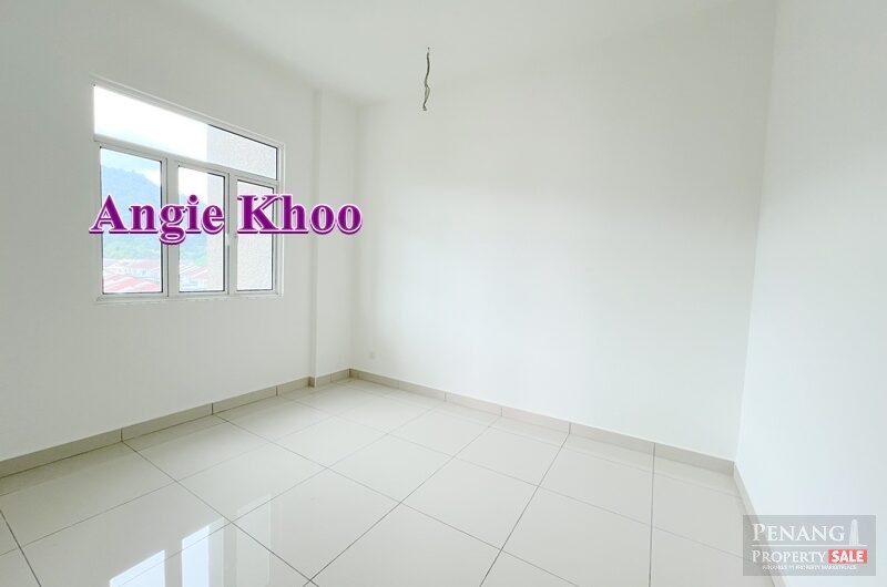 Reflection condo Bayan Lepas 4 Bedroom 2 Car Park 1512sqft Corner unit