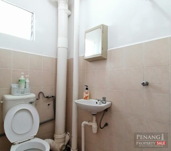 Sri Impian Apartment Near Farlim Market, All Seasons, Sunshine Central
