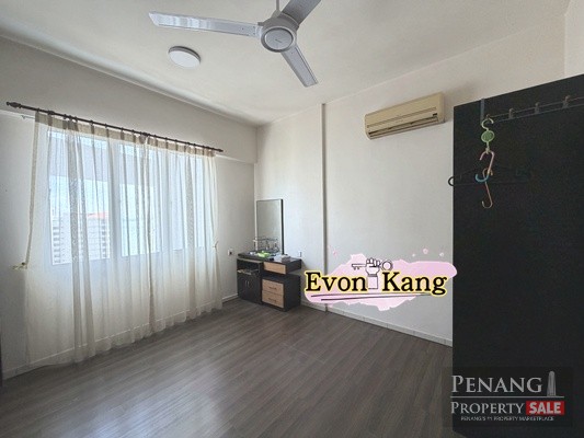The Straits Regency @ Tanjung Bungah 1530SF Fully Renovated Seaview
