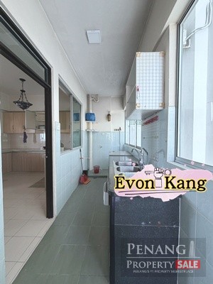 The Straits Regency @ Tanjung Bungah 1530SF Fully Renovated Seaview