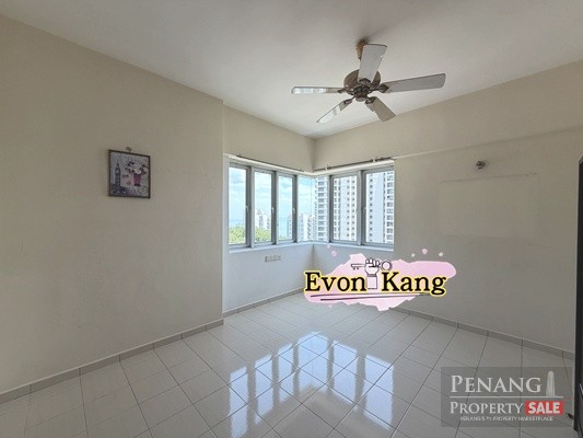 The Straits Regency @ Tanjung Bungah 1530SF Fully Renovated Seaview