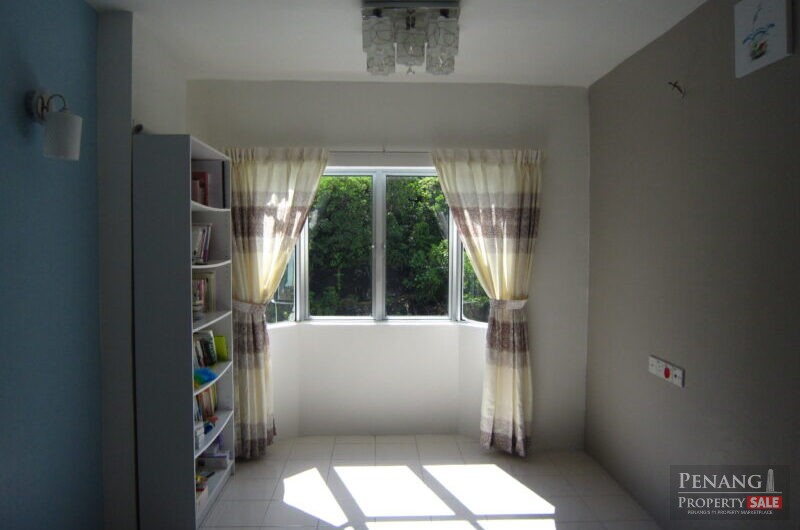 Sri Impian Apartment Near Farlim Market, All Seasons, Sunshine Central