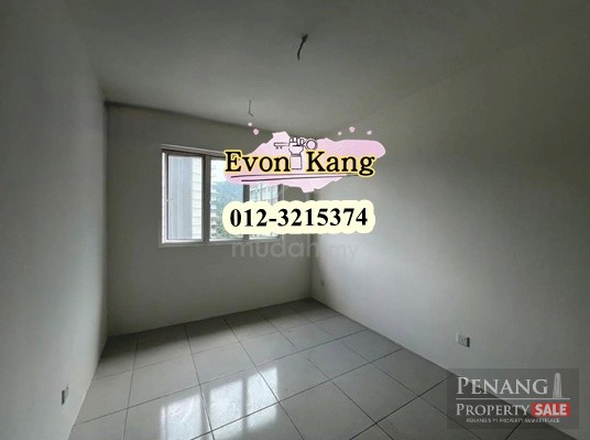 3 Car Parks! Fairview Residence @ Sungai Ara 970SF Original Condition