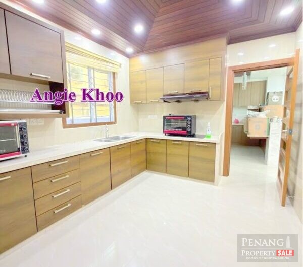 Freehold 2-Storey Bungalow @ Sungai Emas Batu Ferringhi