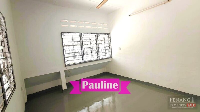[ 2-Stry Terrace House ] Bayan Baru Facing Main Road New Renovated