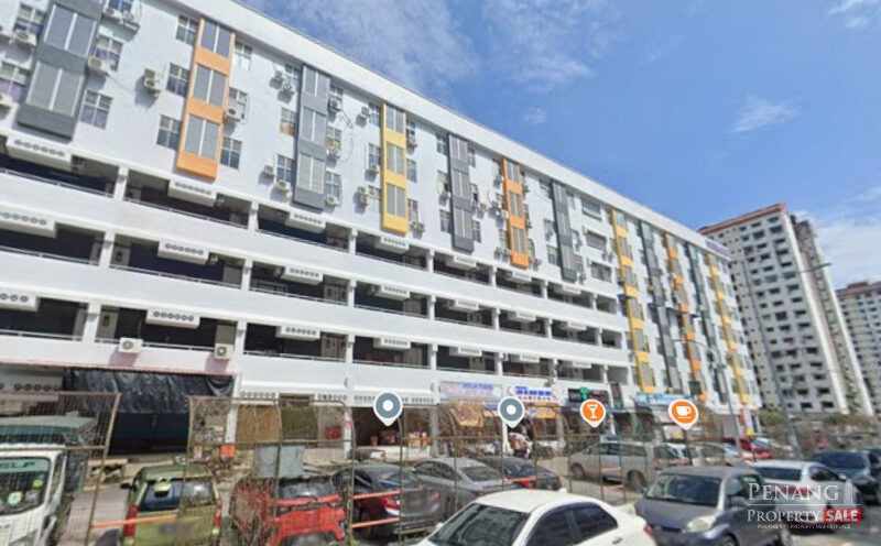 Macallum Harbour Trade Centre 9700sf Commercial Sale with tenancy 4.4%