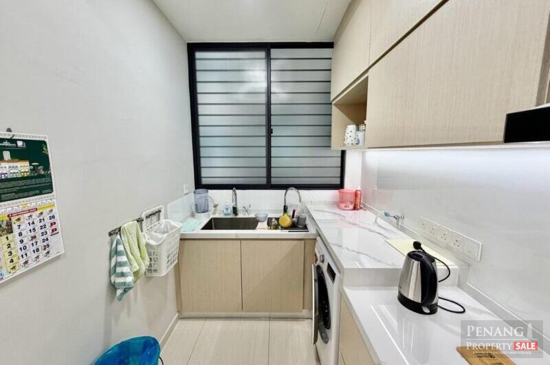 Queens Residence Q1 Fully Renovated Seaview Poolview Queensbay 1200sf
