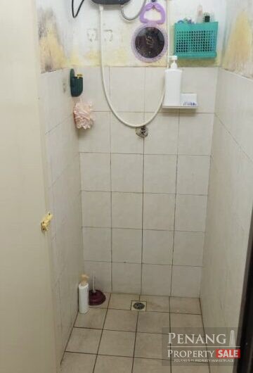 Desa Indah blk 33- For Sales