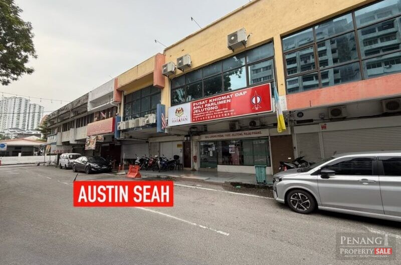 LORONG PERAK DOUBLE STOREY COMMERCIAL SHOPHOUSE For SALE, FACING MAIN ROAD