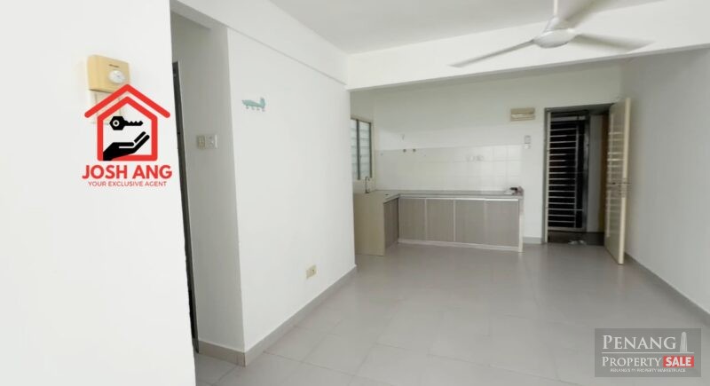 Centrio Avenue in Gelugor 700sqft Basic Unit Well Maintained 1 Car park