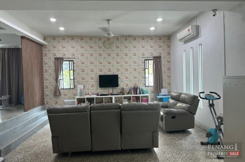 Gelugor , 2/S Semid Lengkok Pemancar 11700 Penang