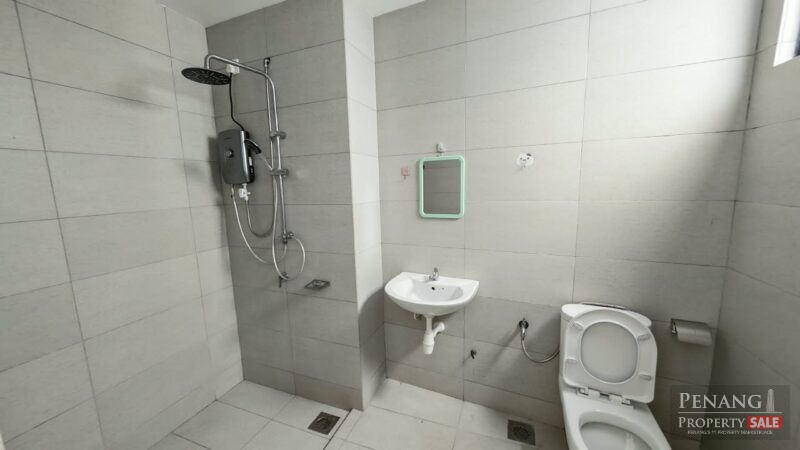 (DESERVE FULLY FURNISHED PENTHOUSE) at Woodsbury Condo, Butterworth