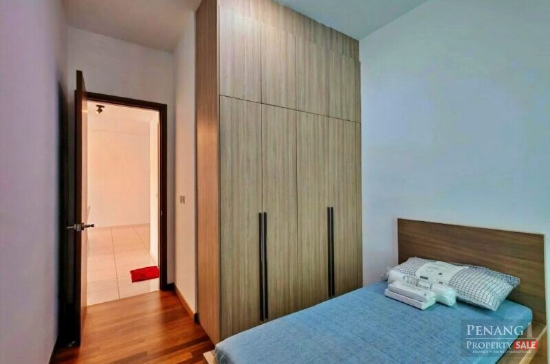 Queens Residence Q1 with seaview 1400sf for sale