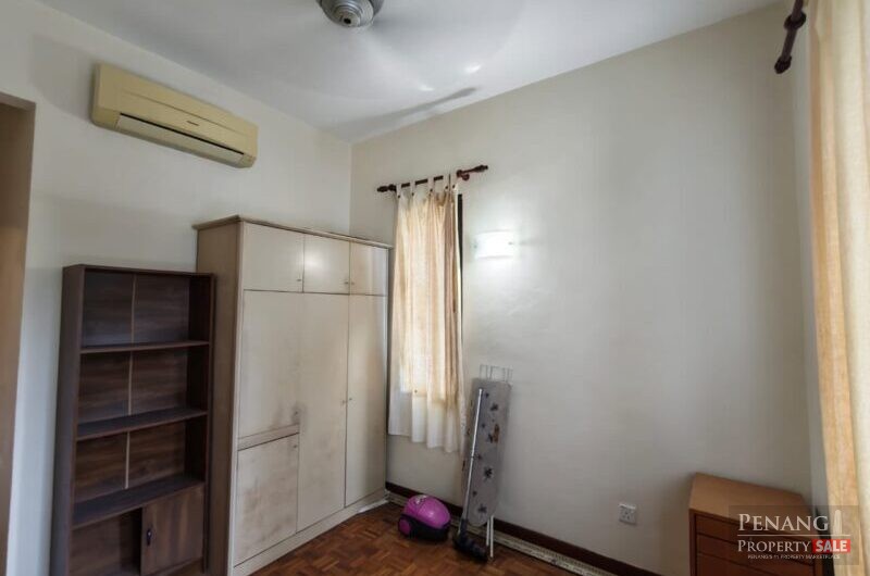Marina Tower @ Tanjung Bungah 1200sf Freehold 3 Bedrooms For Sale with Seaview
