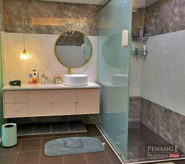The Uban Residance at Batu Uban Sungai Nibong 1850sf for sale